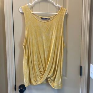 Sonoma yellow tank